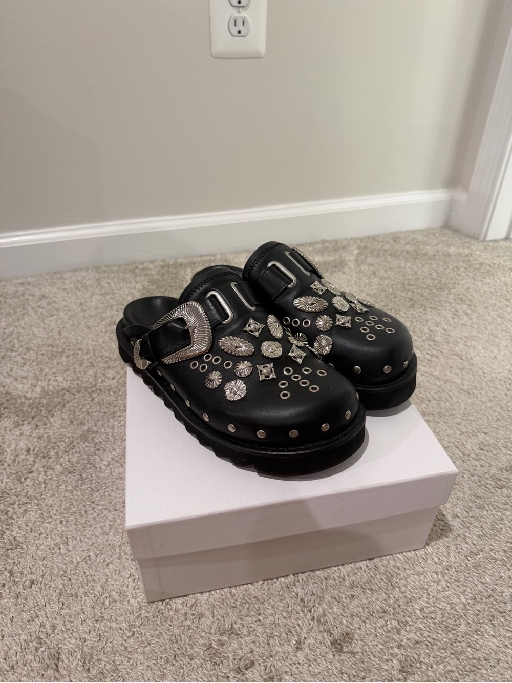 toga pulla clogs size 38